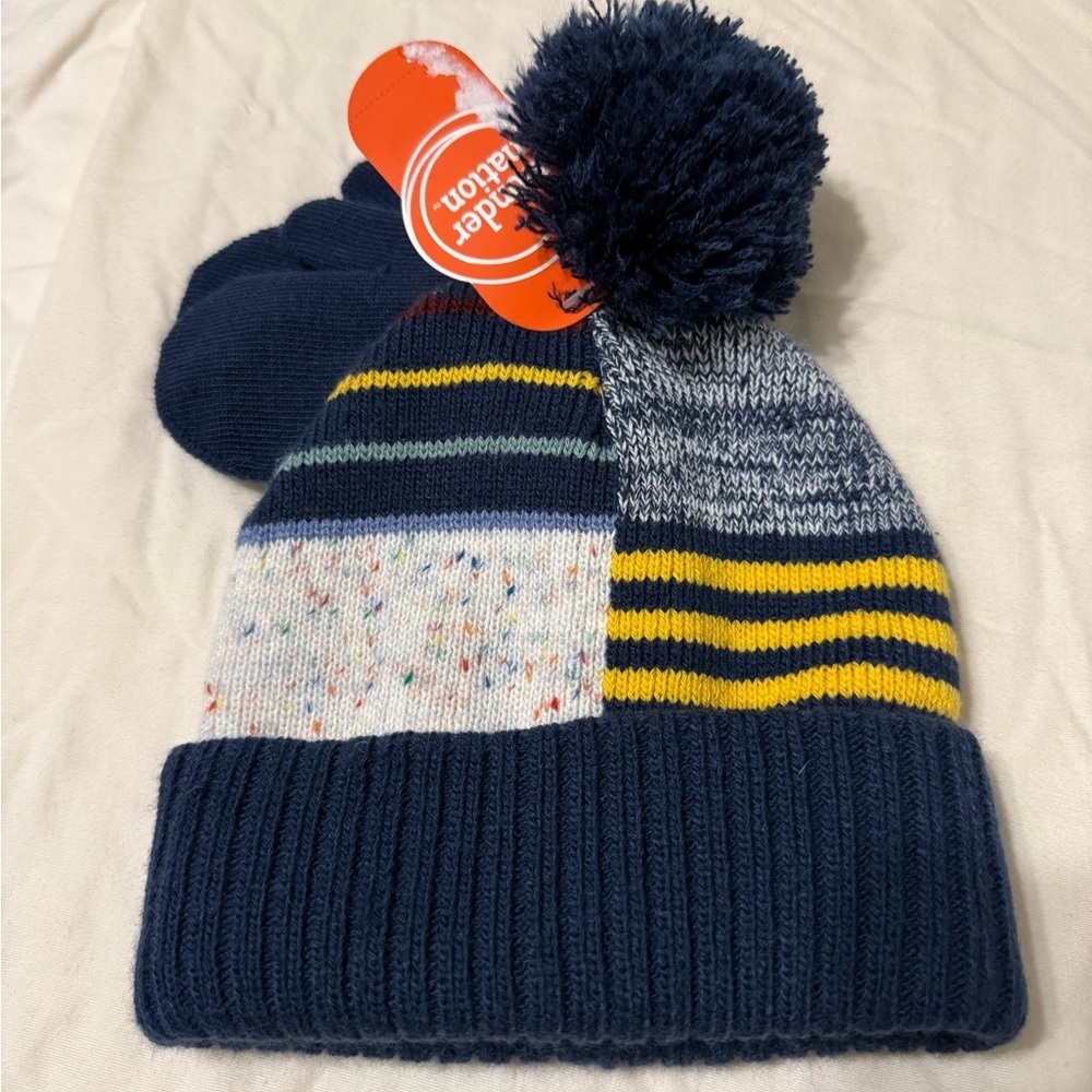 wonder nation Navy Pom Beanie with Matching gloves